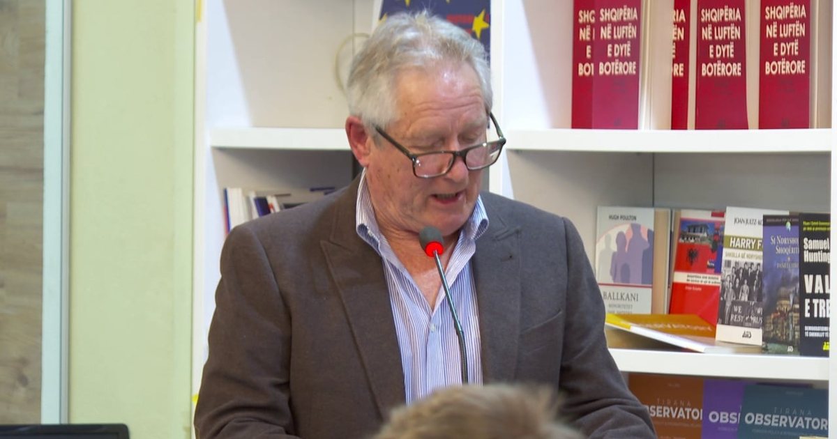 Risia që rindez debatin për monarkinë: çfarë zbulon libri?