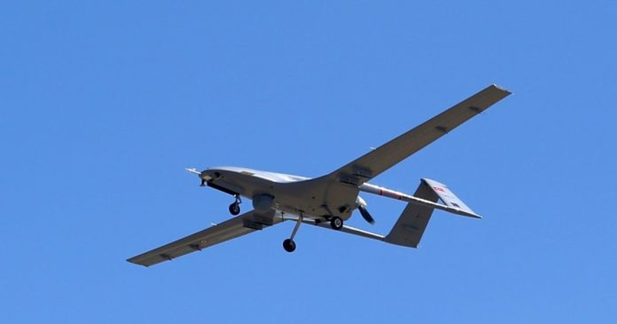 10 dronë të rrëzuar dhe sulme mbrëmjeje — çfarë po ndodh?