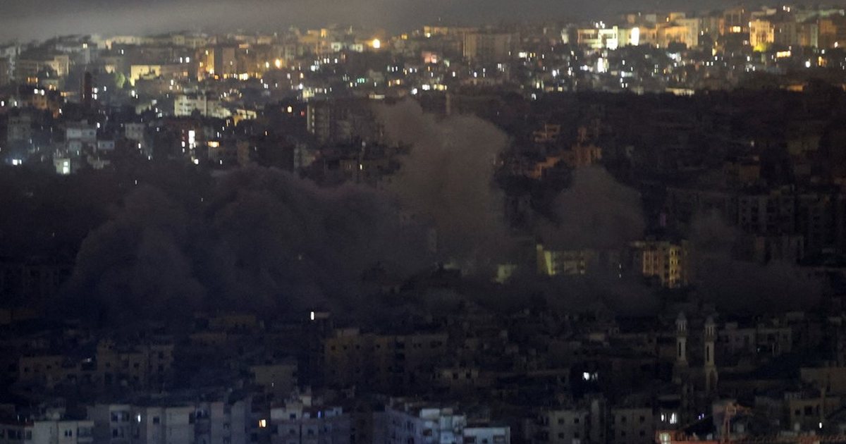 Reading article_with_title.txt to craft a curiosity-driven, non-misleading clickbait title under 14 words. Running a file read and reporting intent.

The Small Neighborhood Discovery That Quietly Changed Everything in My Life