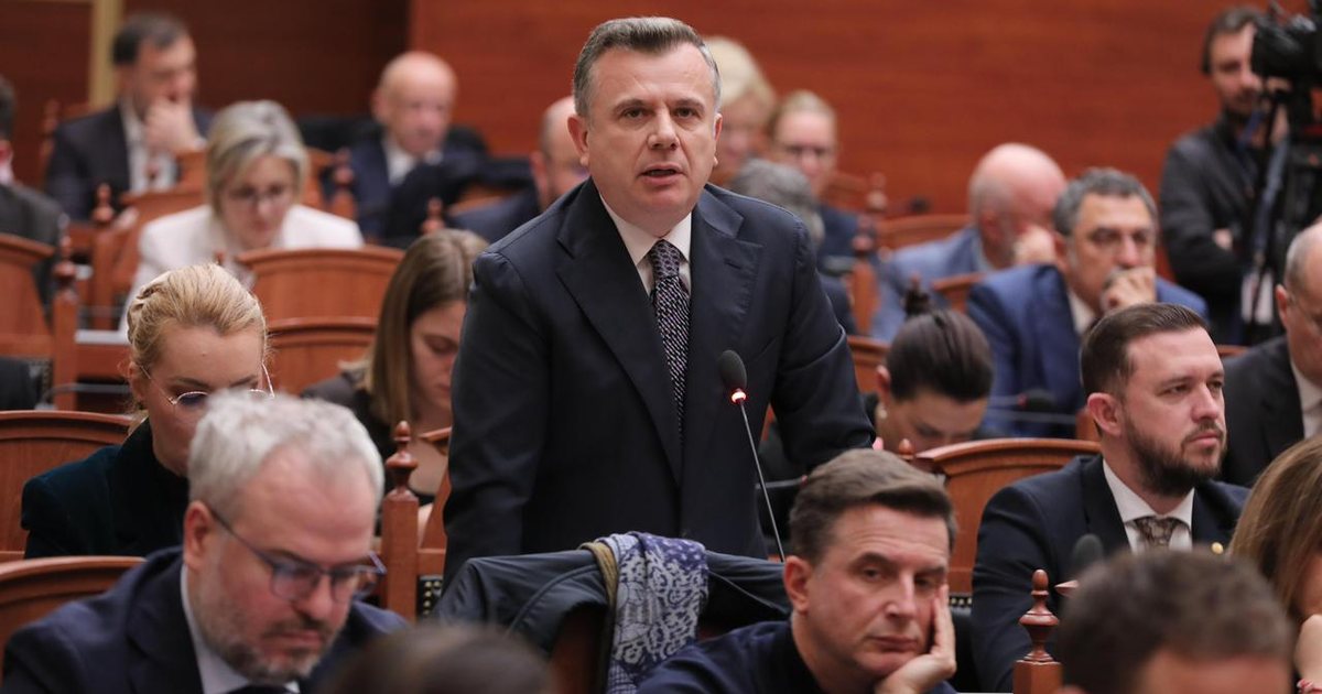 Sherr në sallë: Pse u ndërpre seanca?