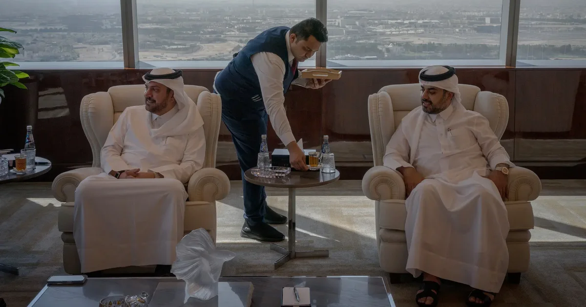 Si 'Trump' u bë formulë për të fituar kontrata dhe pushtet global