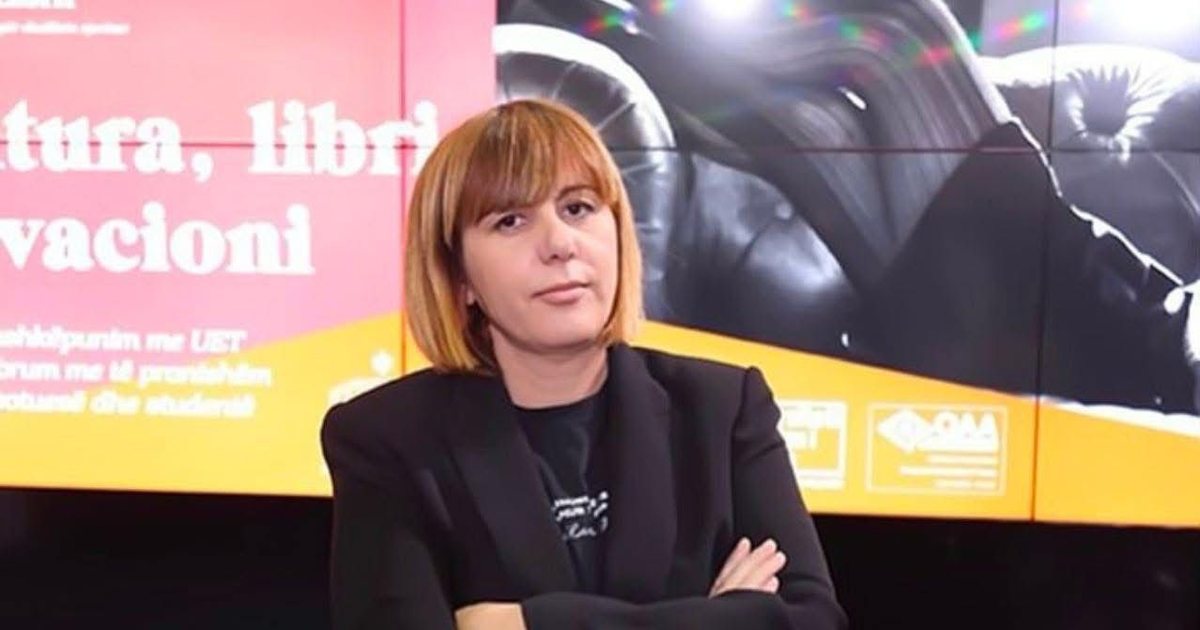 Sekretet e kujtimeve të një nëne që reflektojnë një epokë të harruar