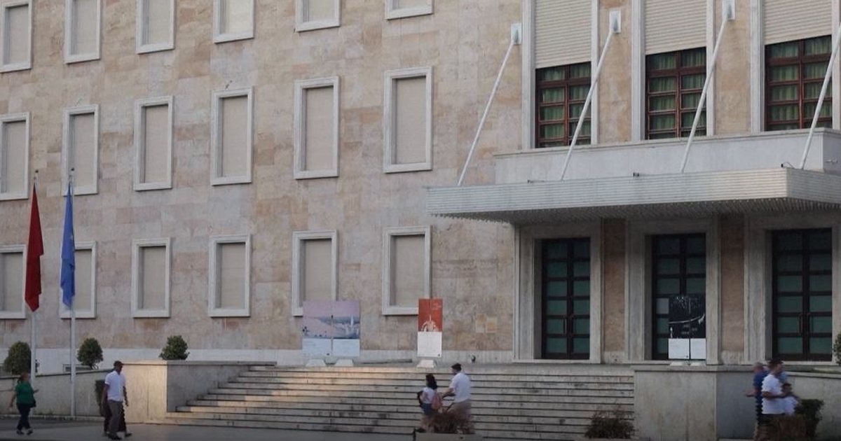 Nuk do ta besoni çfarë përgatit qeveria për fëmijët deri 2030!