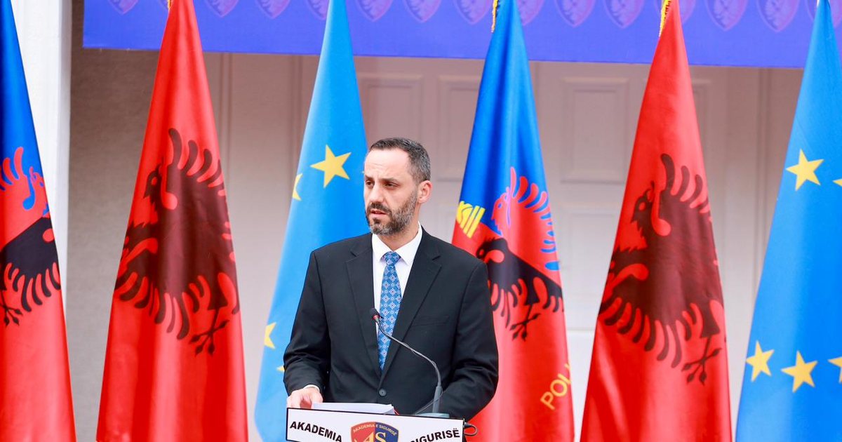 Ç'po ndryshon brenda policisë pas diplomimit të 104 oficerëve?