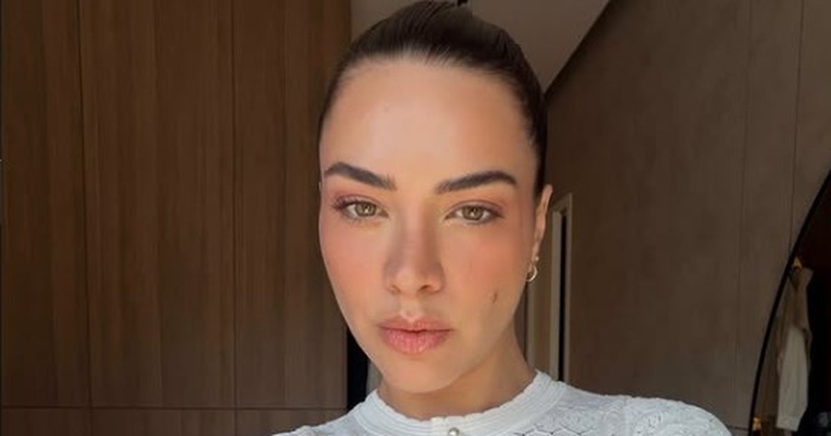 A i dërgoi pa dashje fotot? Sara Hoxha shpërthen në rrjet